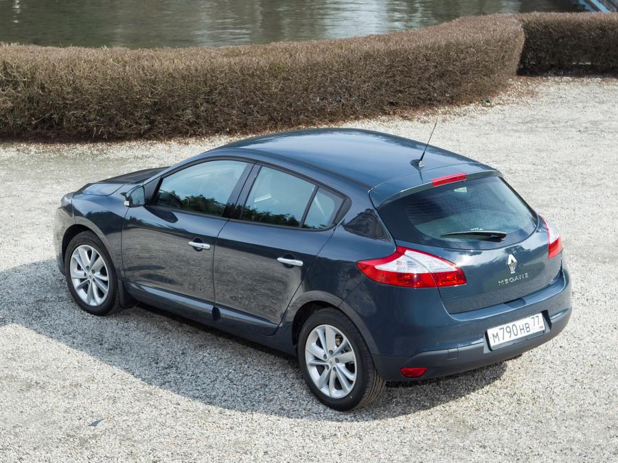  Renault Megane 2012 года  (фото 12 из 24)